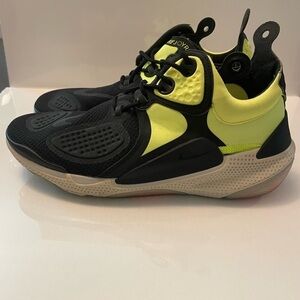 Nike Joyride CC3 Setter Men’s 8.5 AT6395-002 Black Volt Green Running Shoes EUC